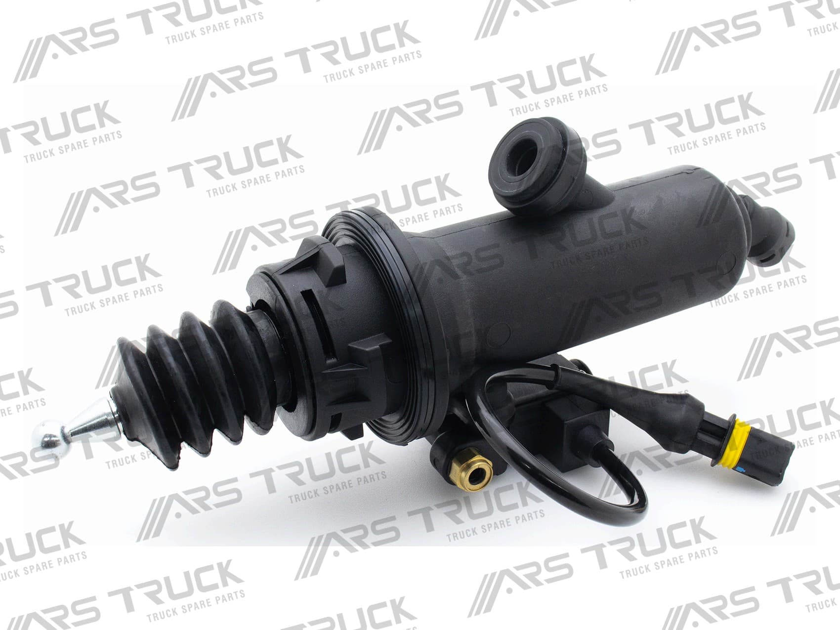 MASTER CYLINDER
